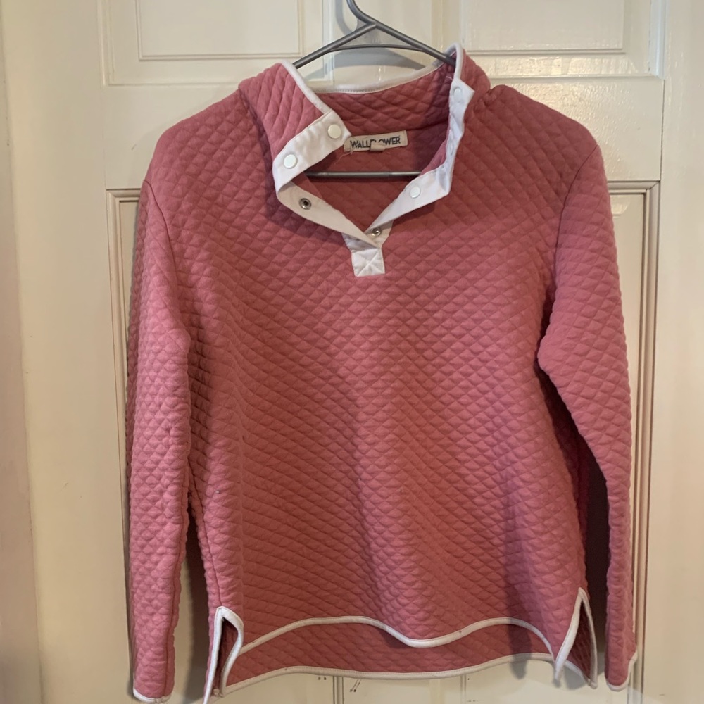 wallflower pink sweater